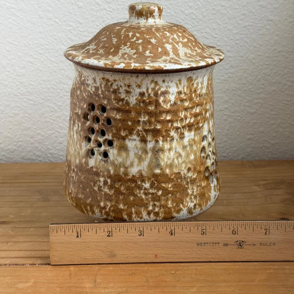 Wabi Sabi Garlic Keeper Lidded Stoneware‎ Jar Signed Studio Pottery Handmade